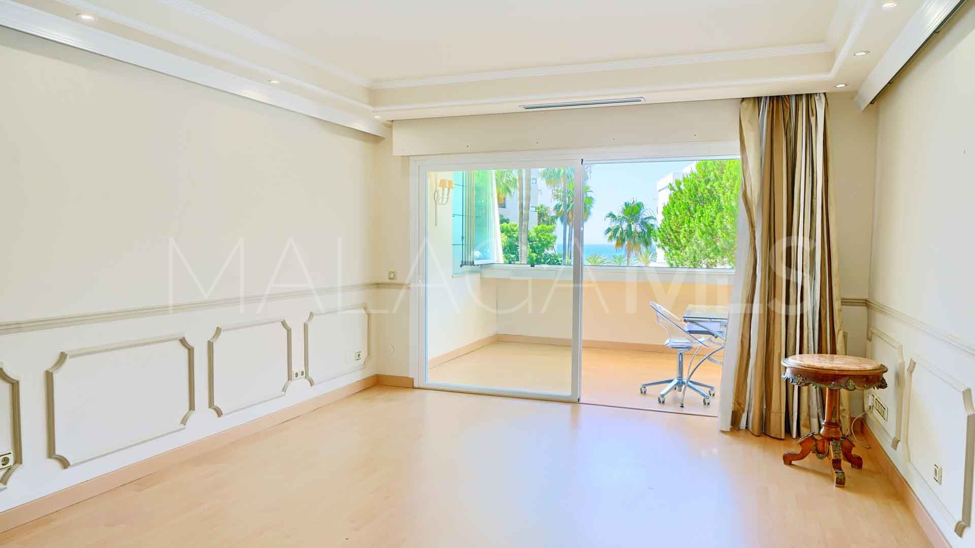 Wohnung for sale in Atrium