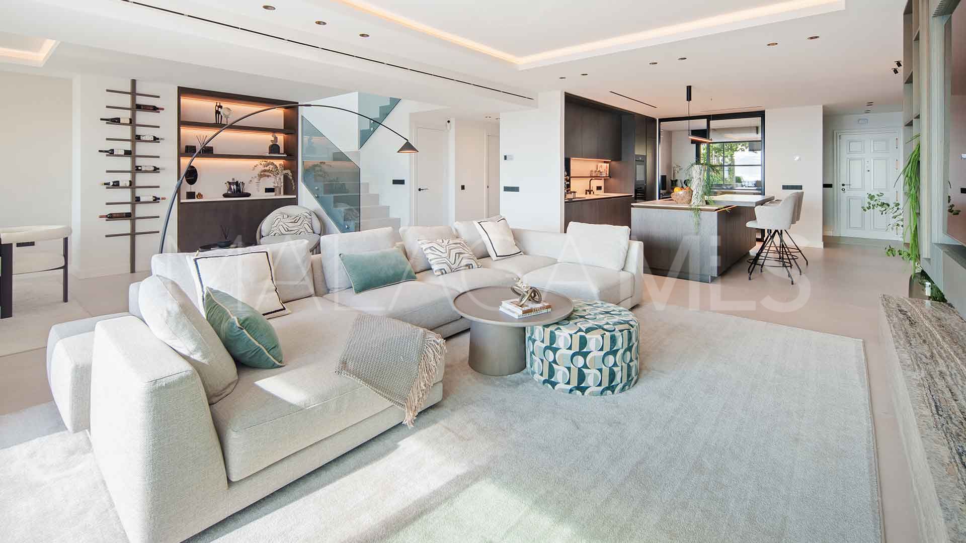 Buy atico duplex de 2 bedrooms in Monte Halcones