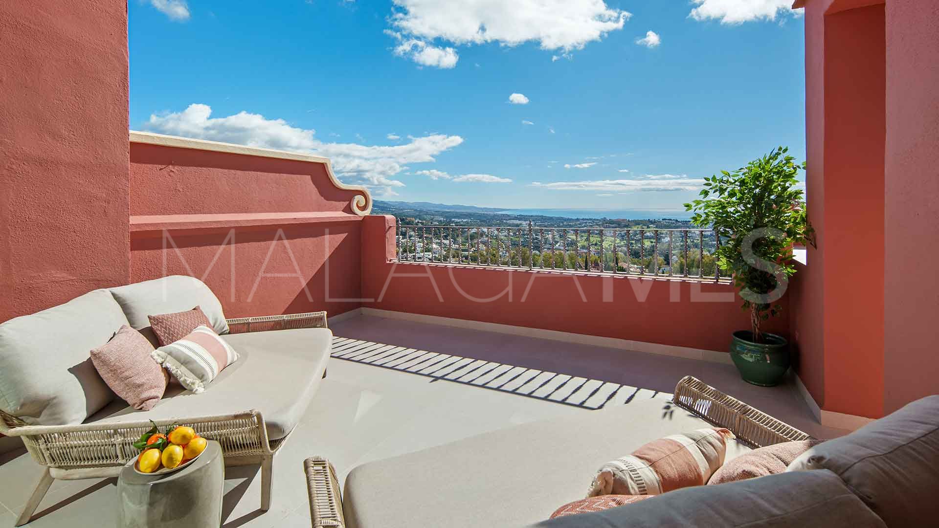 Buy atico duplex de 2 bedrooms in Monte Halcones