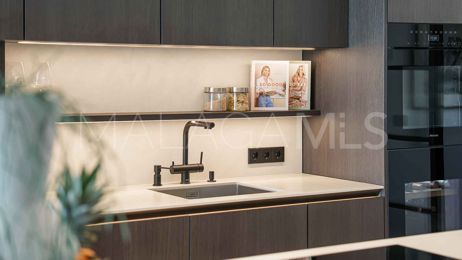 Buy atico duplex de 2 bedrooms in Monte Halcones