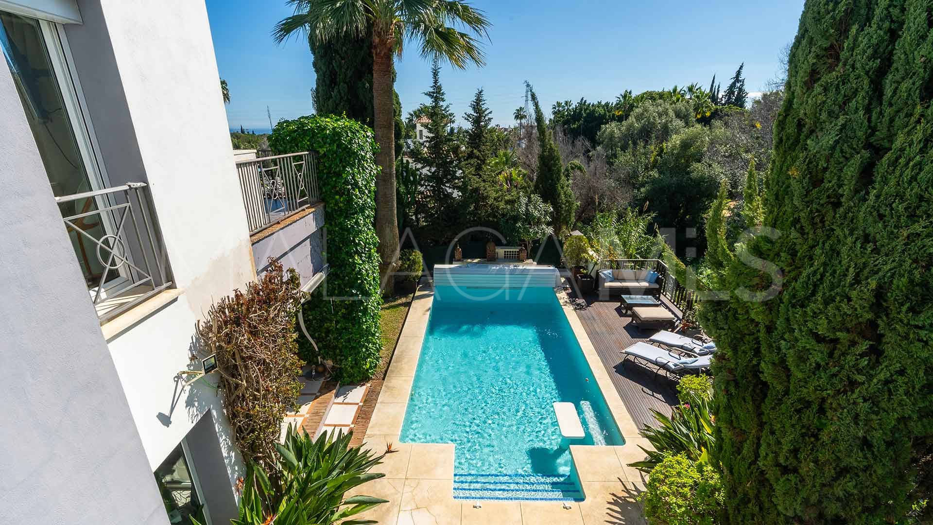 Villa for sale in Nagüeles
