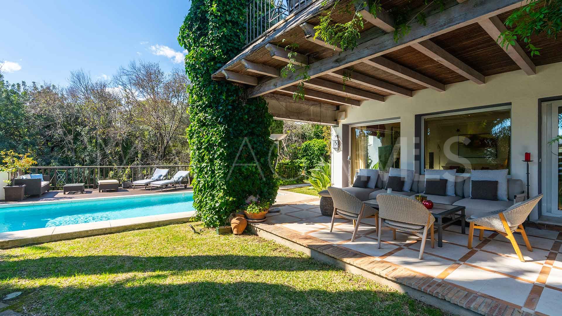 Villa for sale in Nagüeles