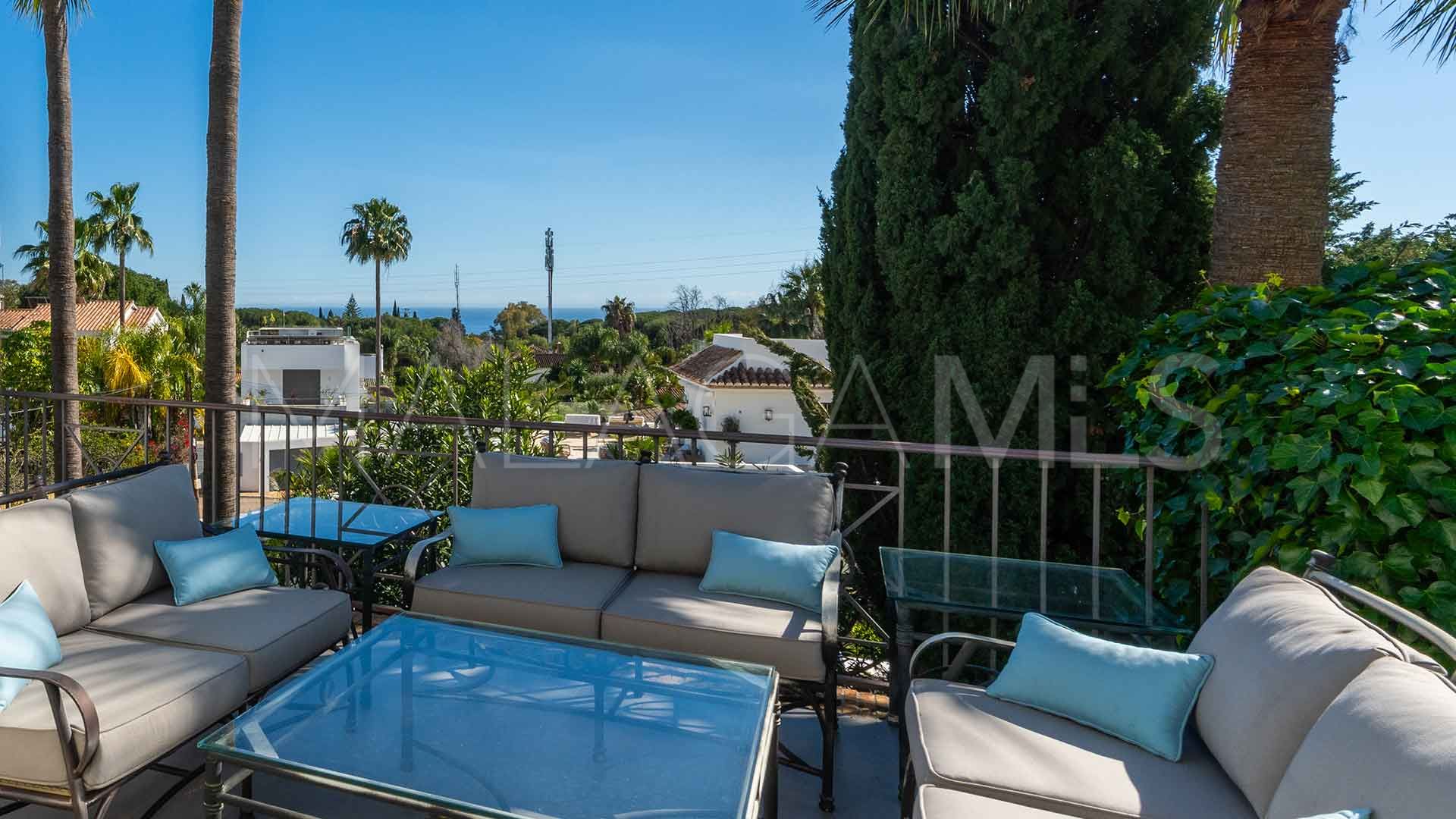 Villa for sale in Nagüeles