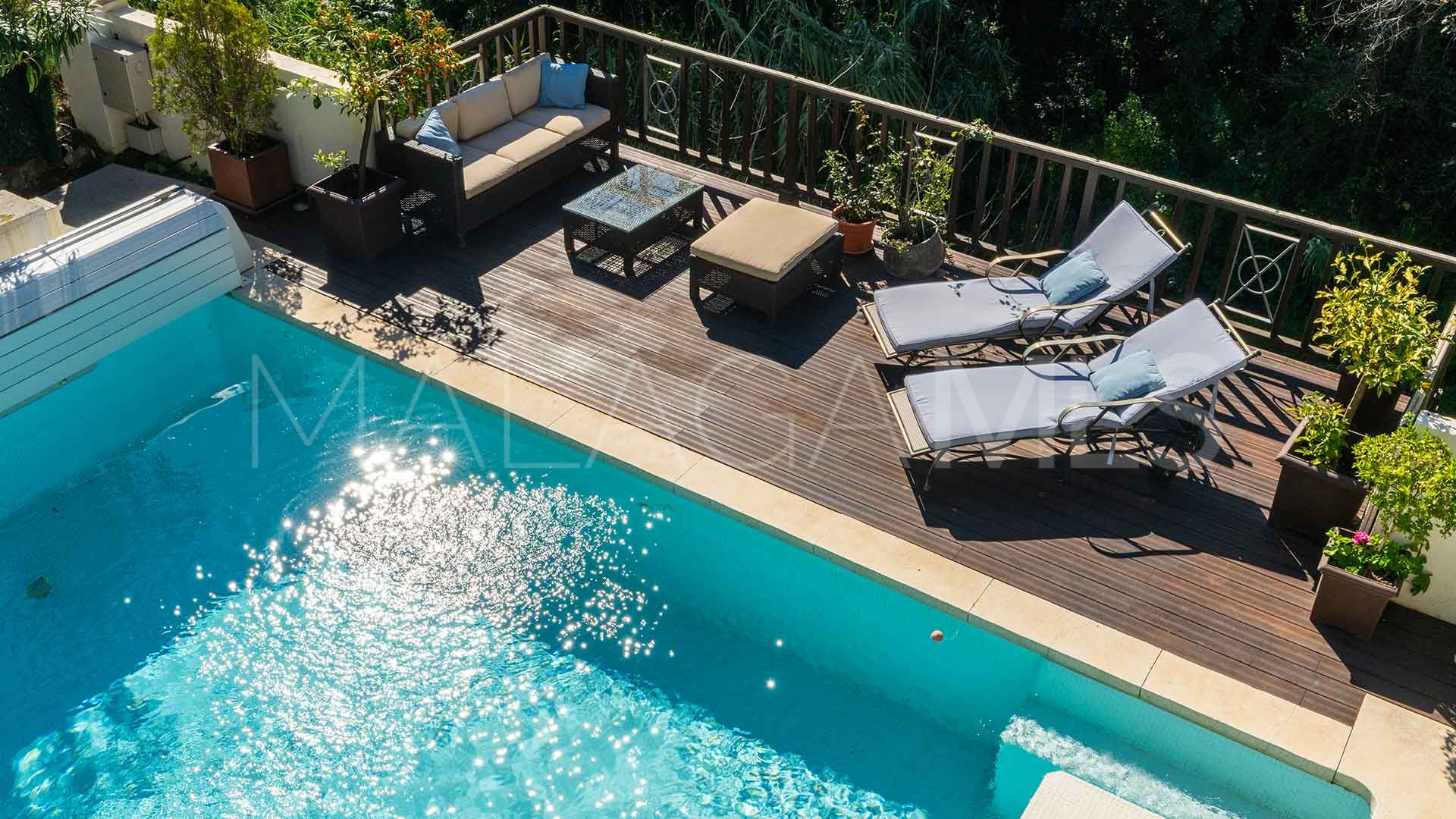 Villa for sale in Nagüeles