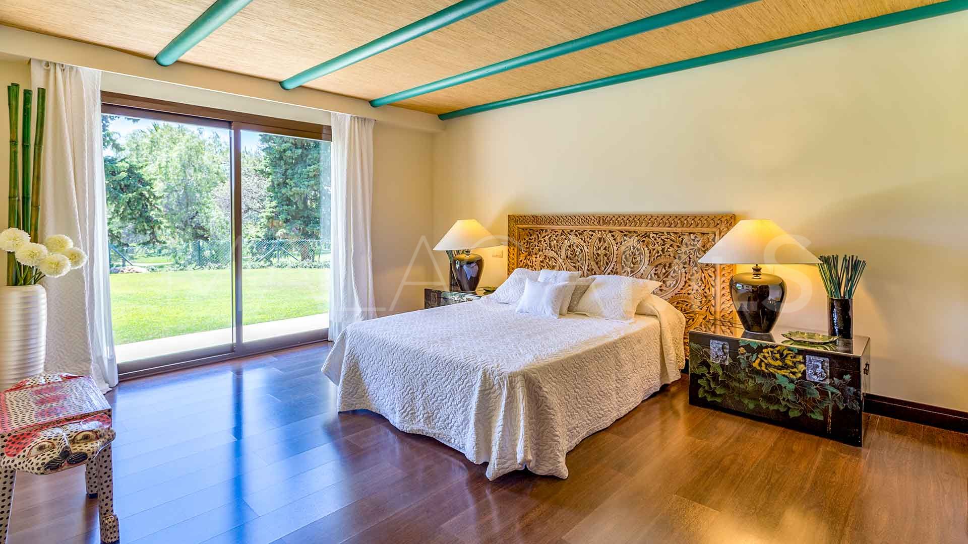 Villa for sale in Rio Real Golf