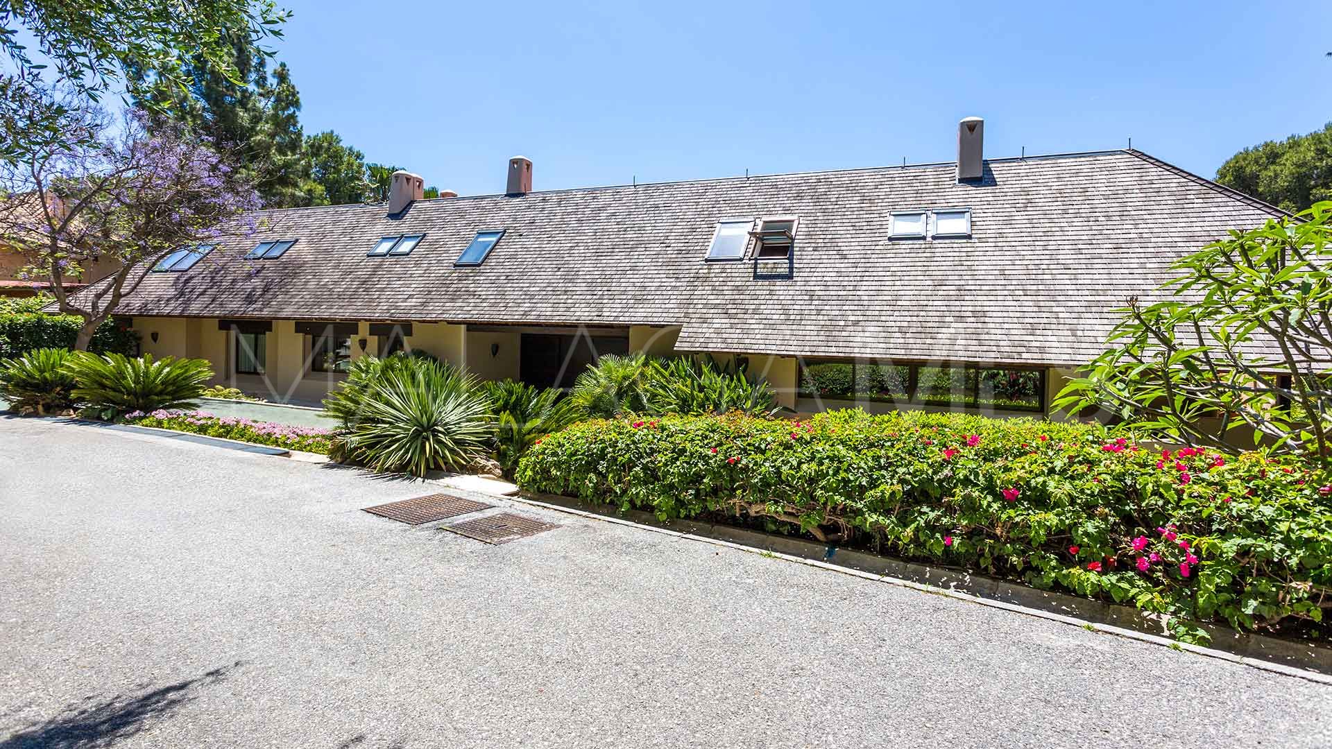 Villa for sale in Rio Real Golf