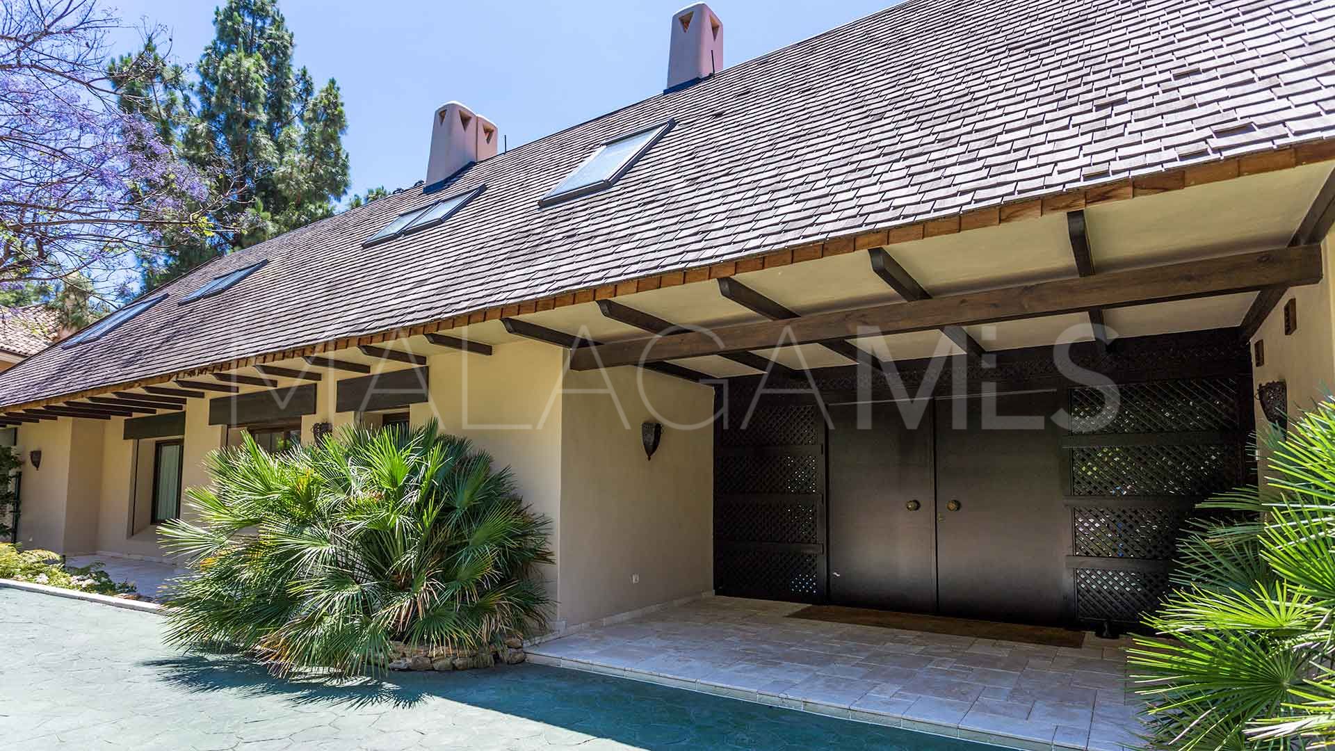 Villa for sale in Rio Real Golf
