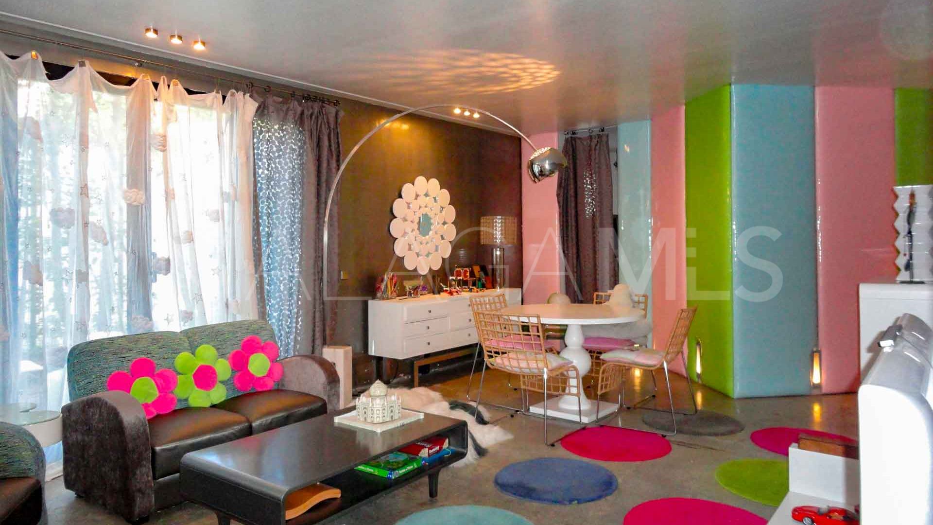 Villa for sale in Atalaya Golf