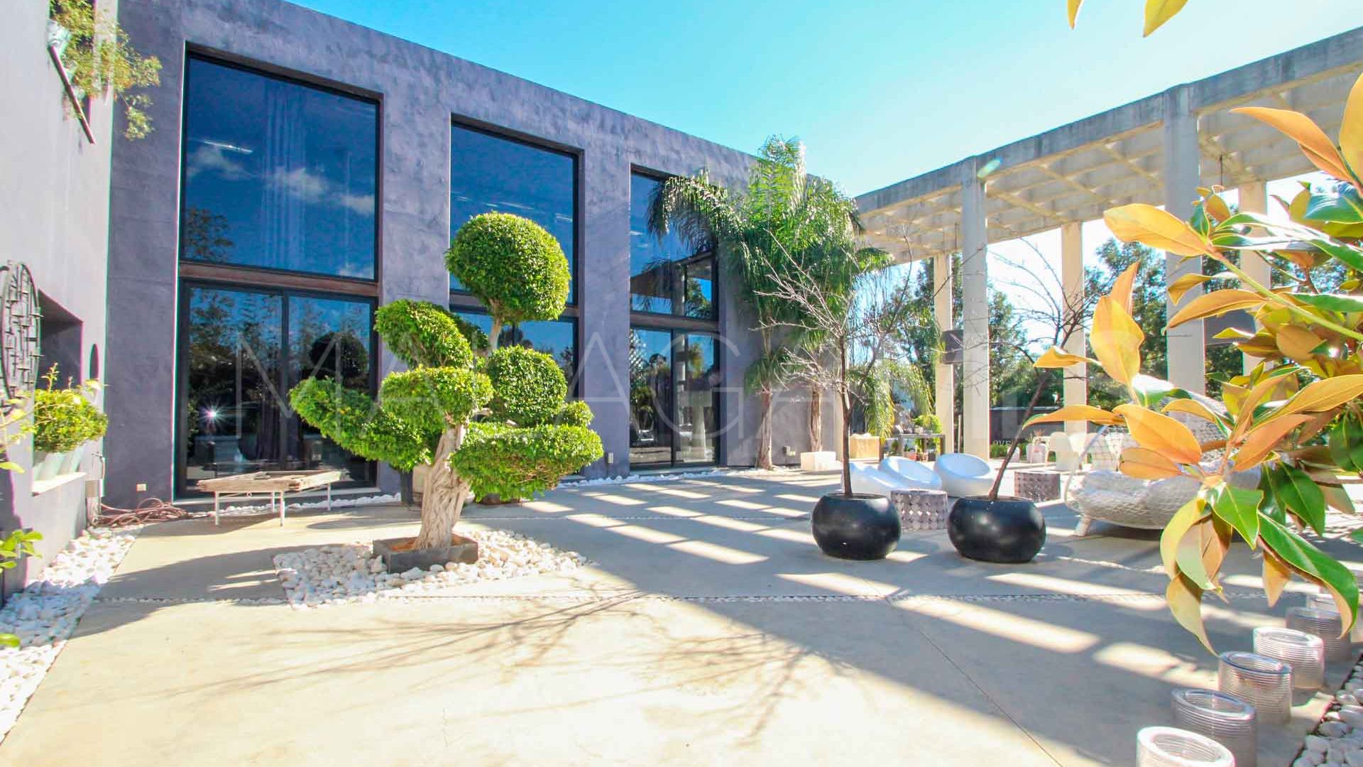 Villa for sale in Atalaya Golf