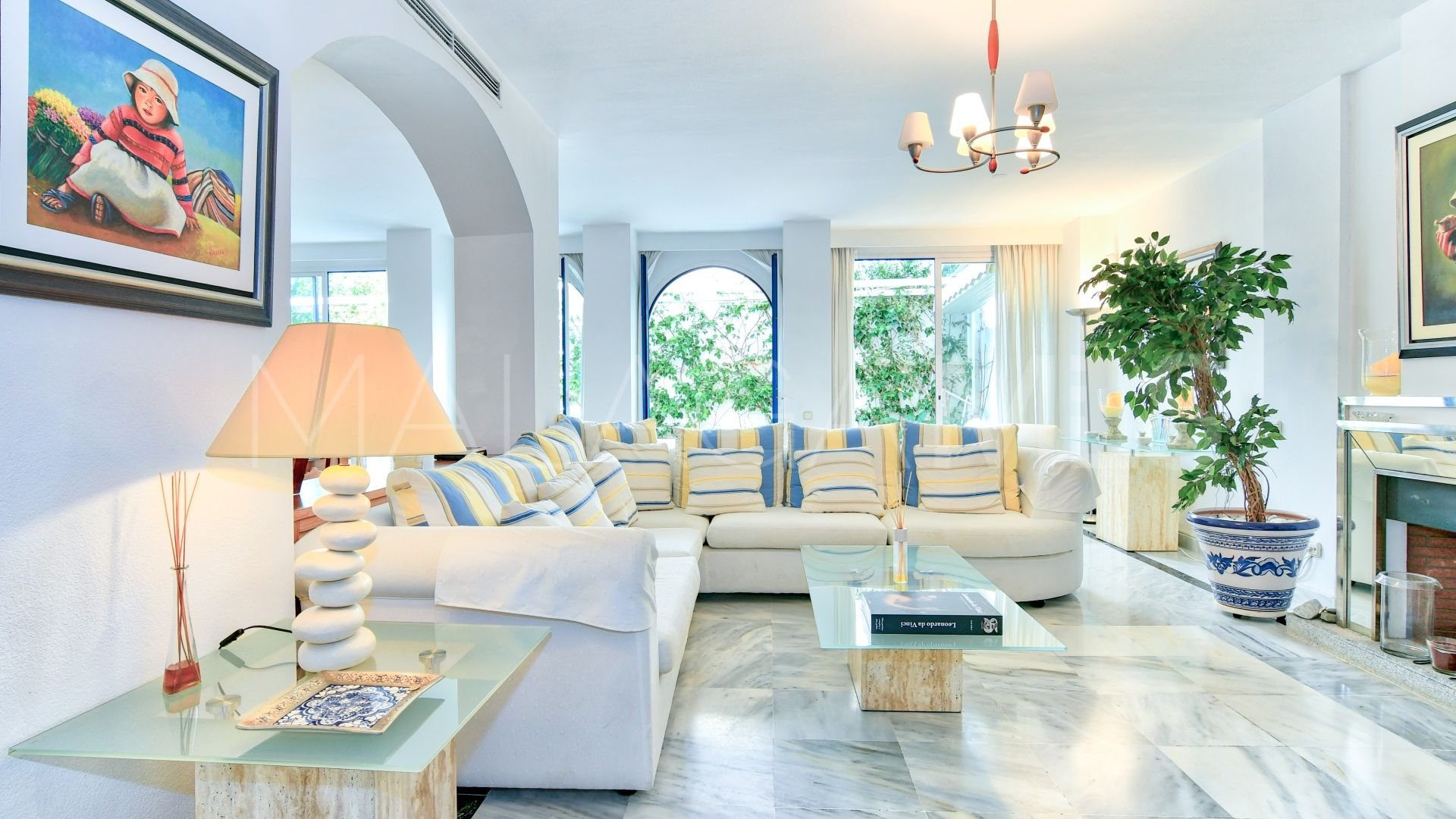Erdgeschosswohnung for sale in Marbella House