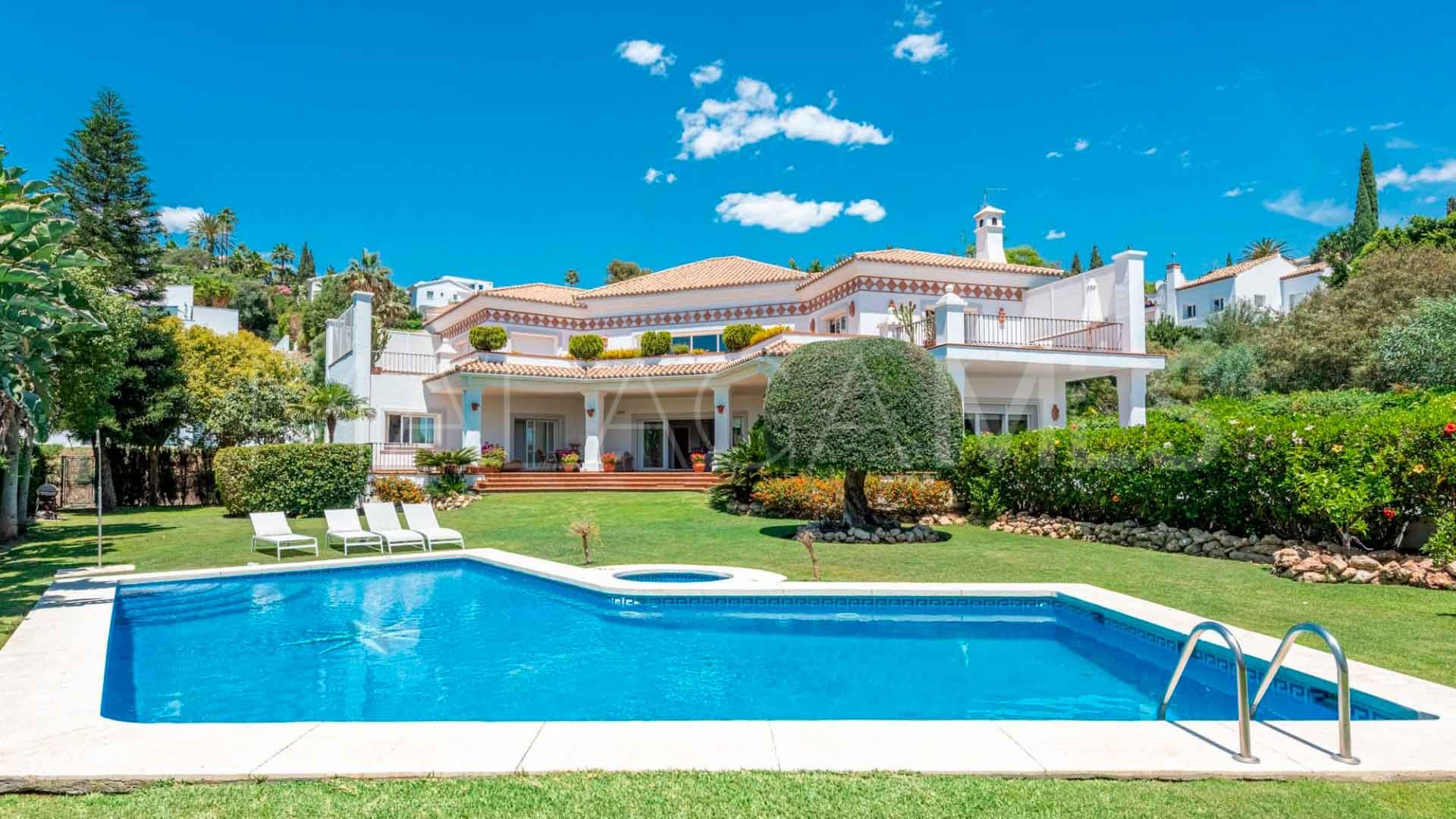 Villa for sale in Paraiso Alto