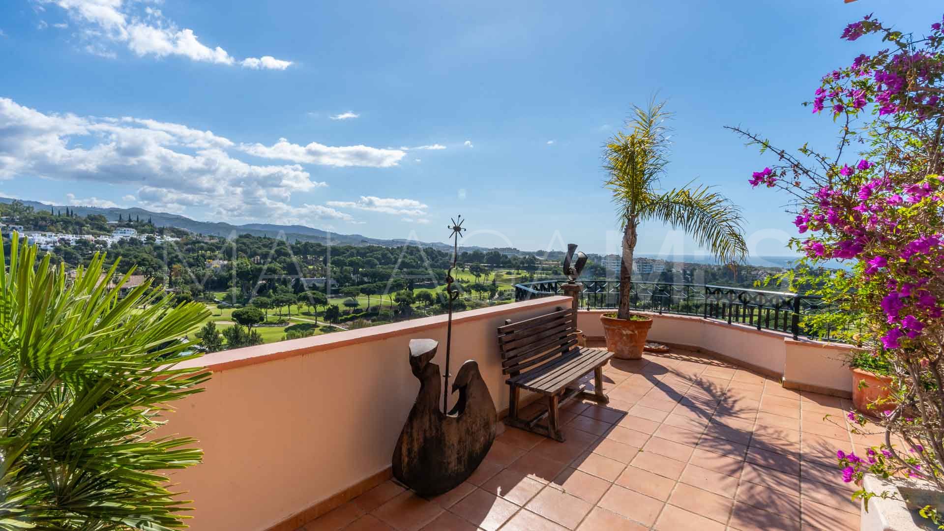 For sale Rio Real Golf penthouse with 4 bedrooms