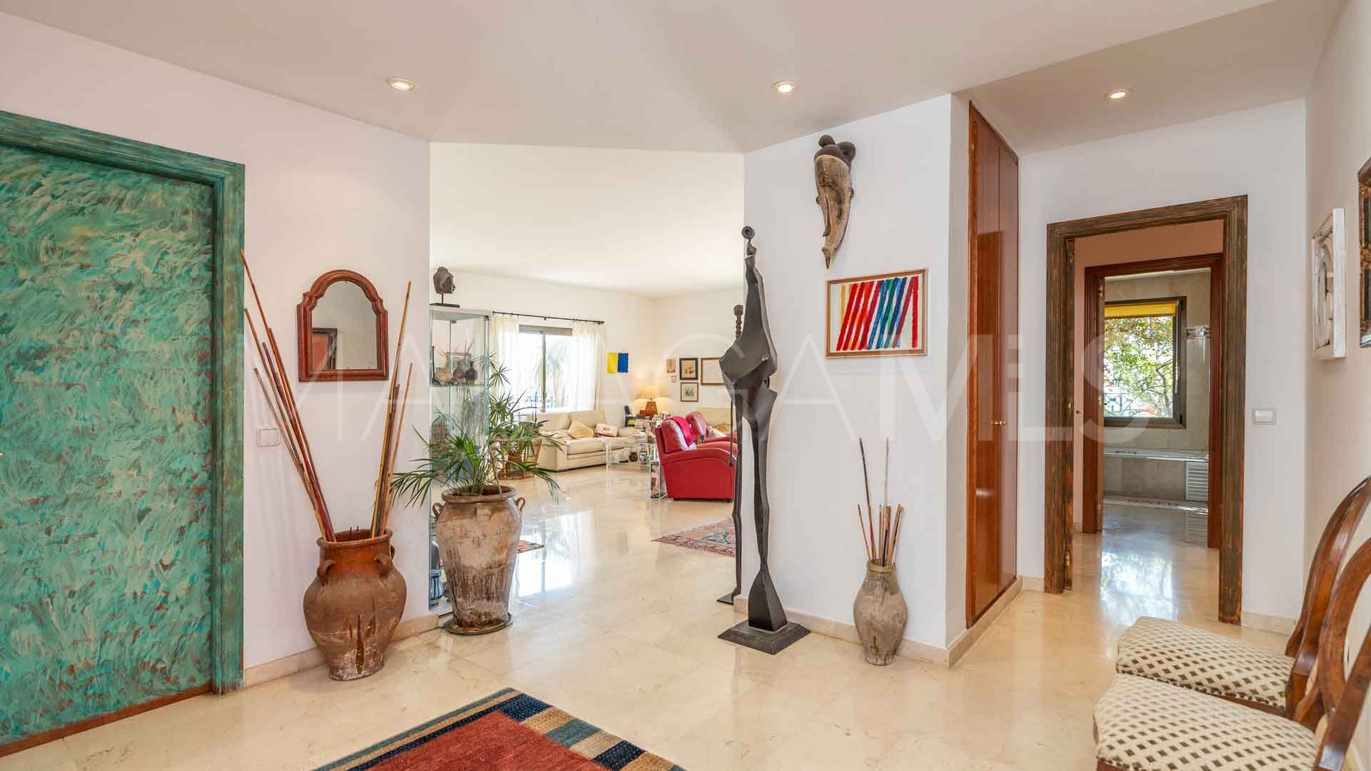 For sale Rio Real Golf penthouse with 4 bedrooms