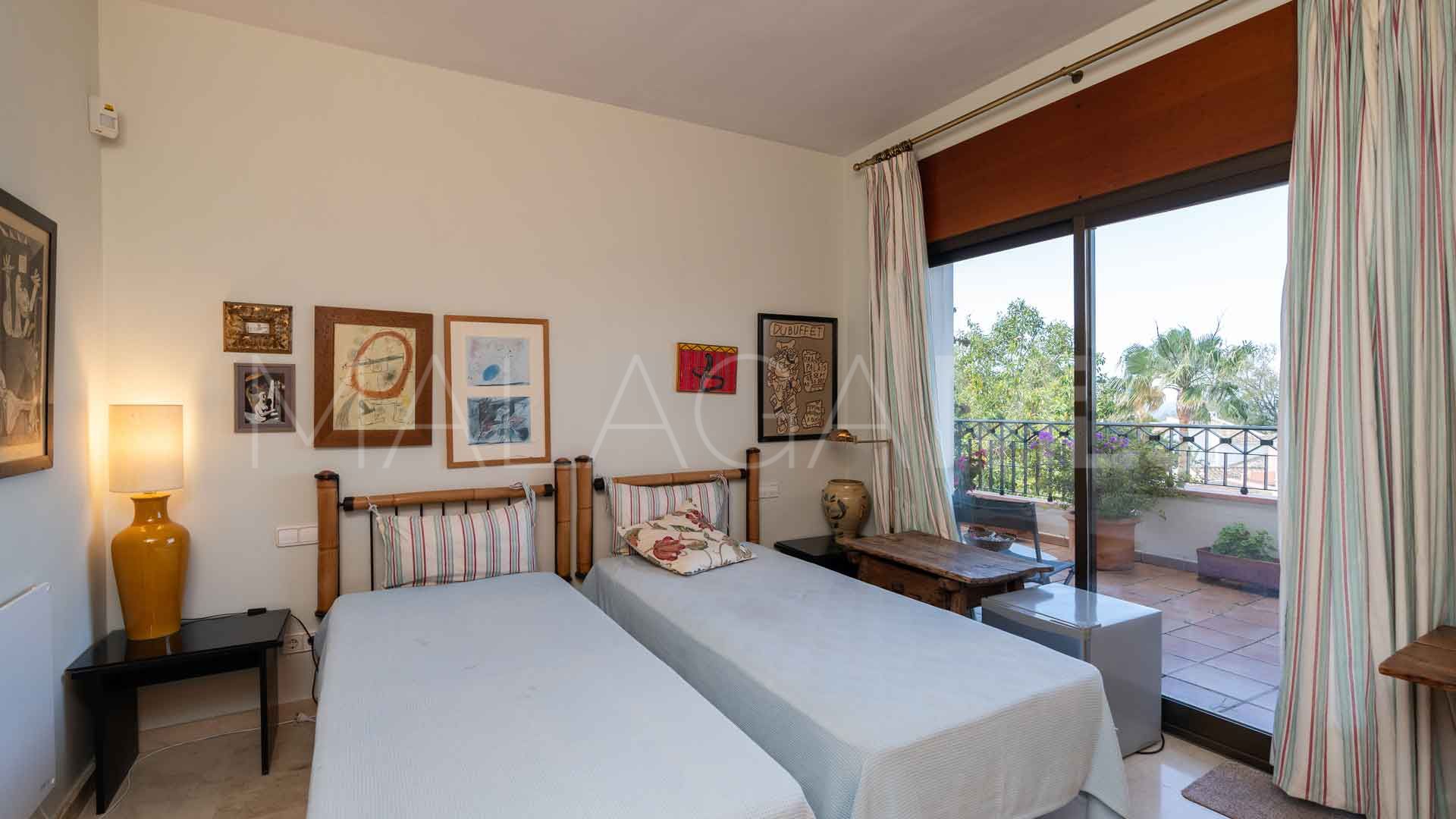 For sale Rio Real Golf penthouse with 4 bedrooms