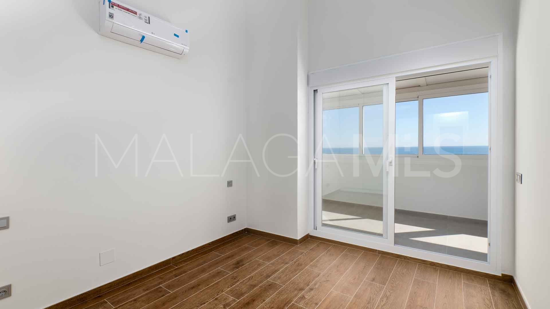 Appartement terrasse for sale in Bahía de Estepona