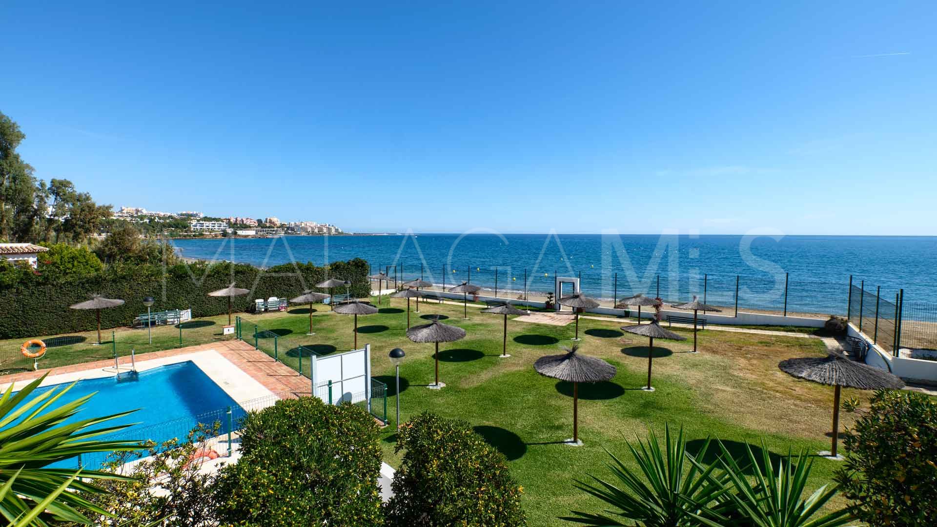 Appartement terrasse for sale in Bahía de Estepona