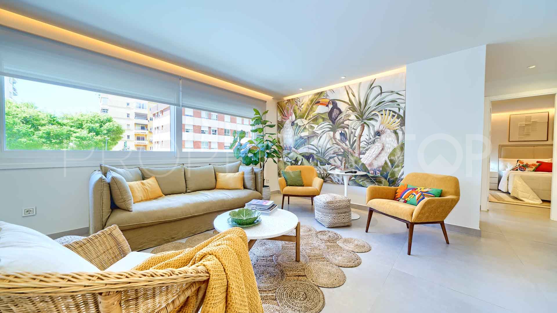 Comprar apartamento de 2 dormitorios en Marbella Centro