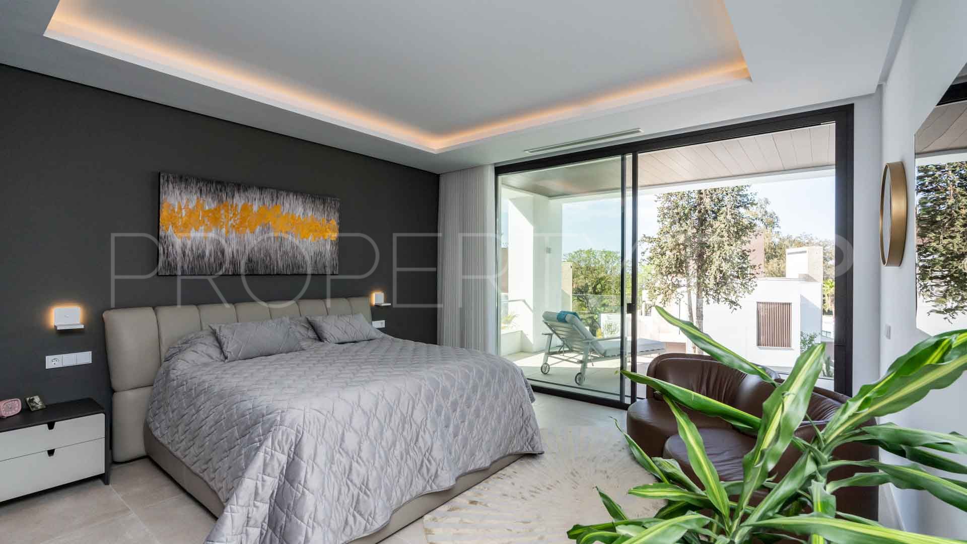 Villa con 4 dormitorios en venta en La Merced