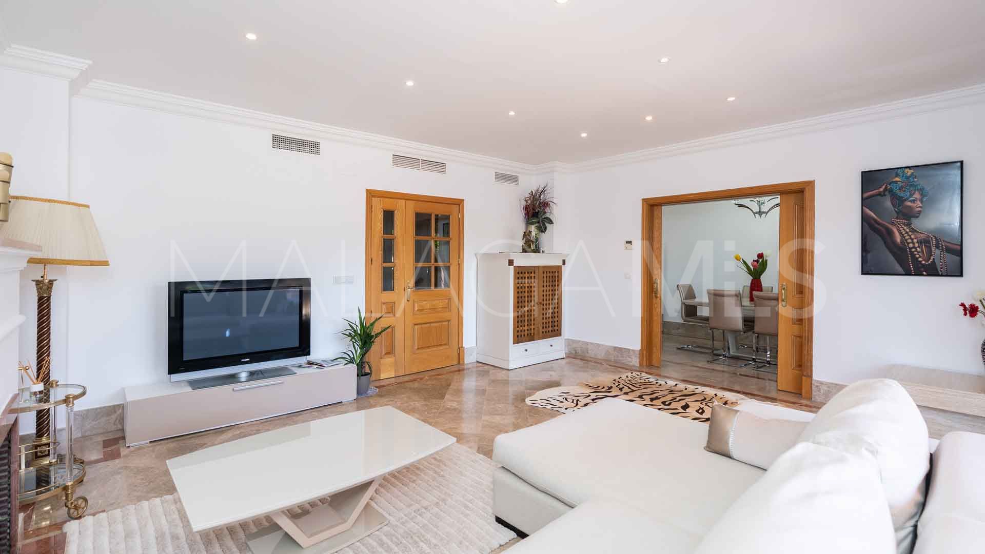 Villa pareada for sale in Santa Clara de 6 bedrooms