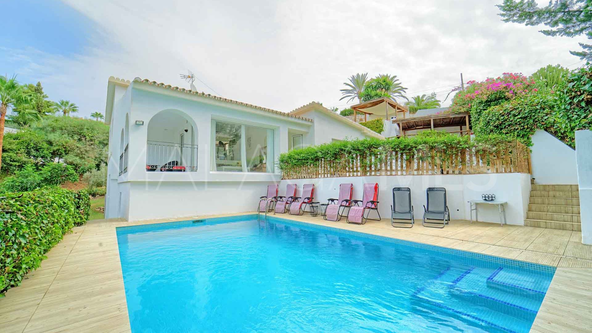 Villa for sale in El Rosario