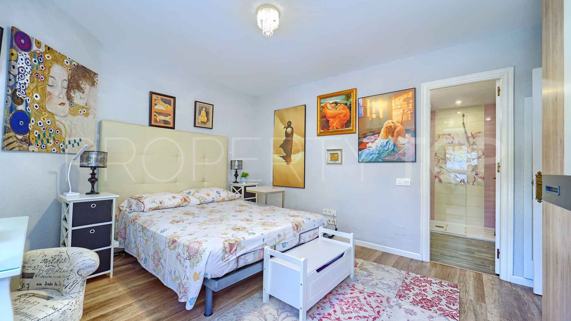 Marbella Centro, apartamento en venta con 2 dormitorios