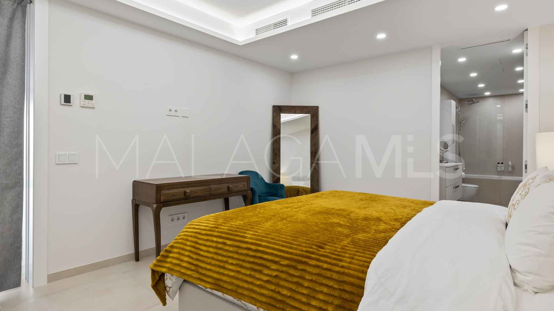 Apartamento for sale with 7 bedrooms in 9 Lions Residences