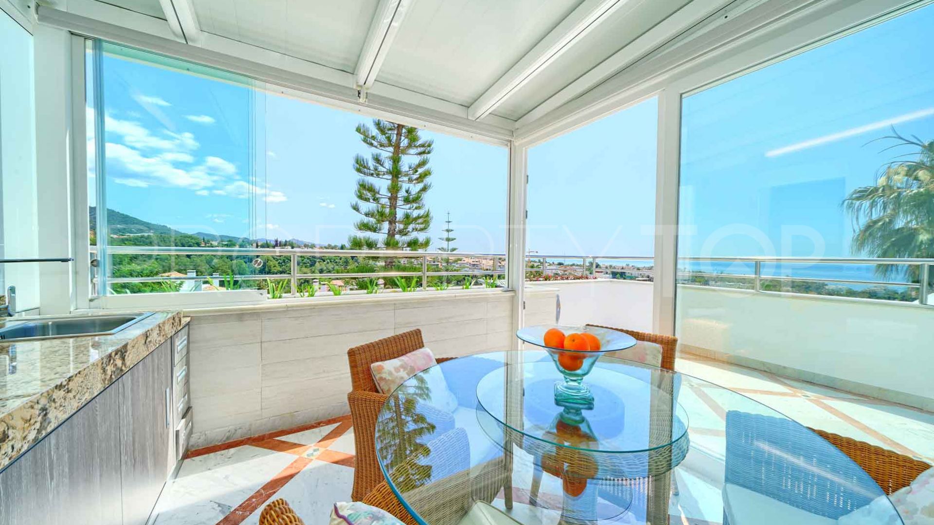 Buy penthouse in Monte Paraiso Country Club with 4 bedrooms