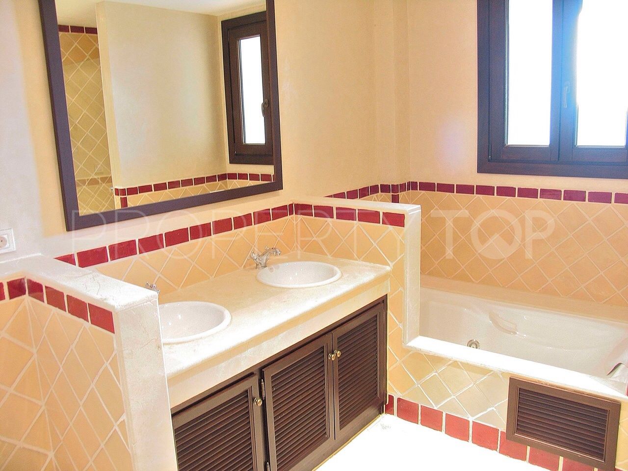 Town house with 2 bedrooms for sale in Los Cortijos de la Reserva