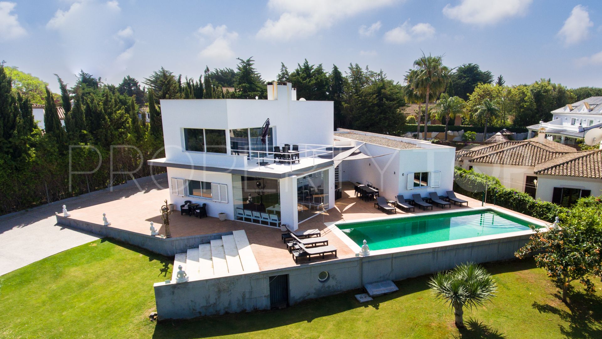 Zona D 5 bedrooms villa for sale