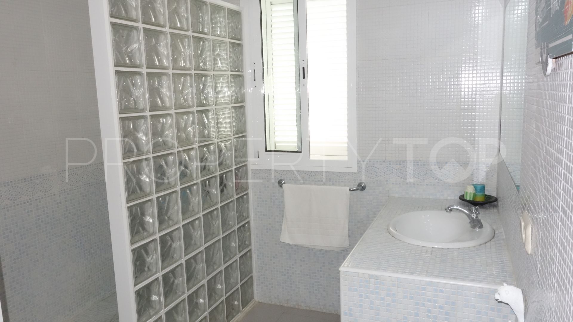 Zona D 5 bedrooms villa for sale