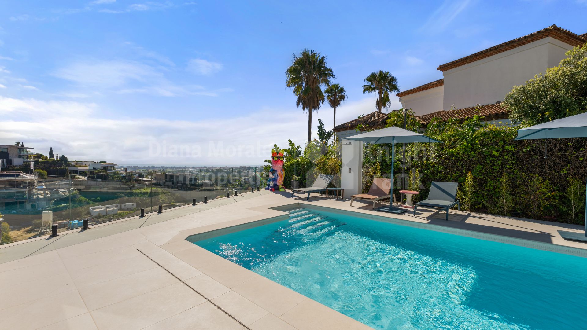 Villa contemporaine de 5 chambres avec piscine chauffée à Monte Halcones