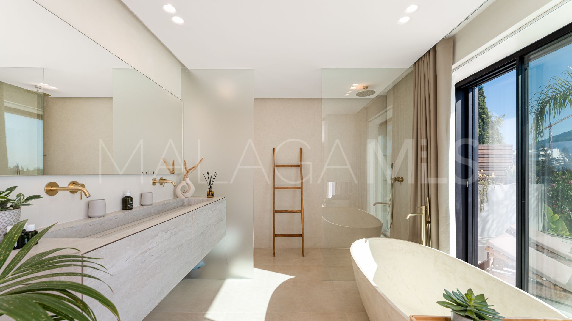 Nueva Andalucia, villa with 5 bedrooms for sale