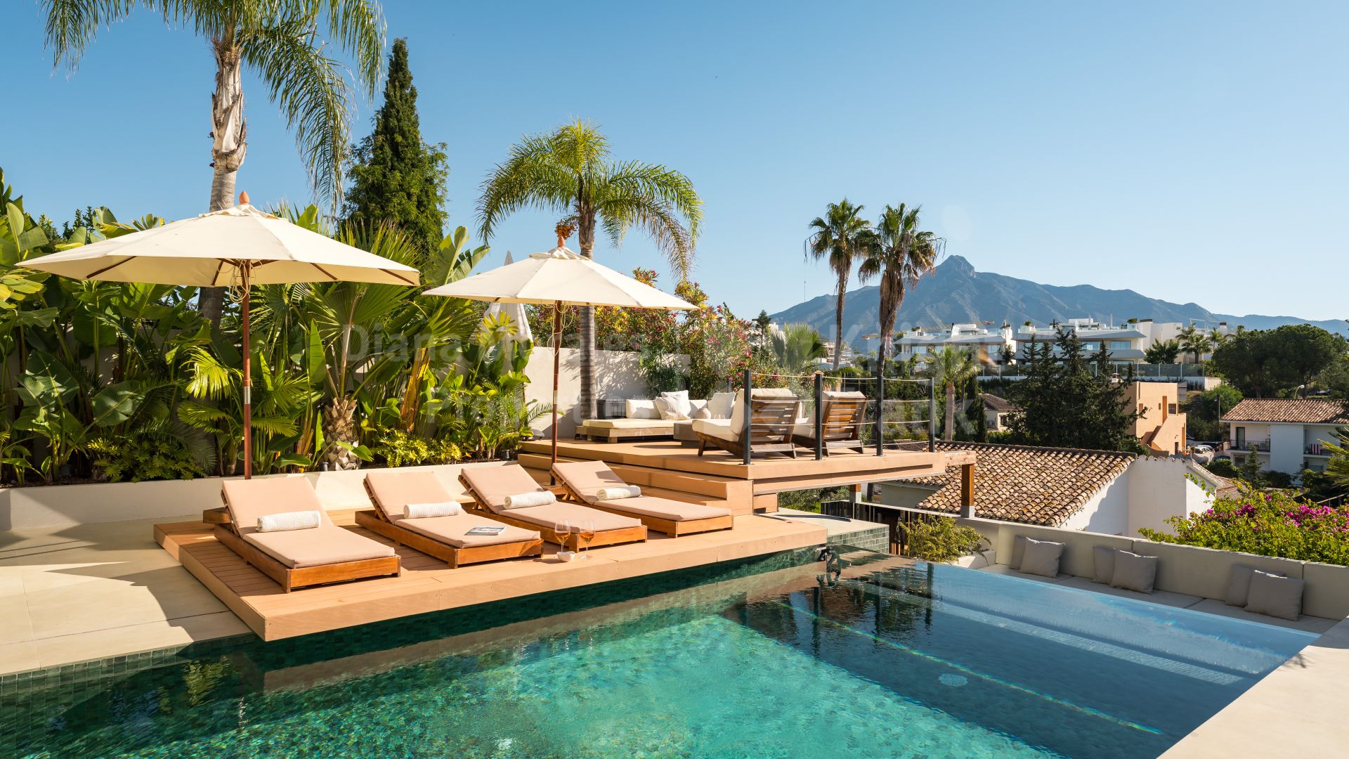 Villa View, un design scandinave à Nueva Andalucía
