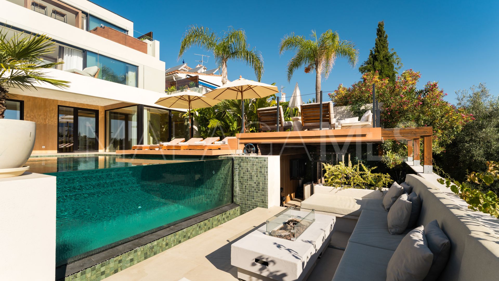 Nueva Andalucia, villa with 5 bedrooms for sale