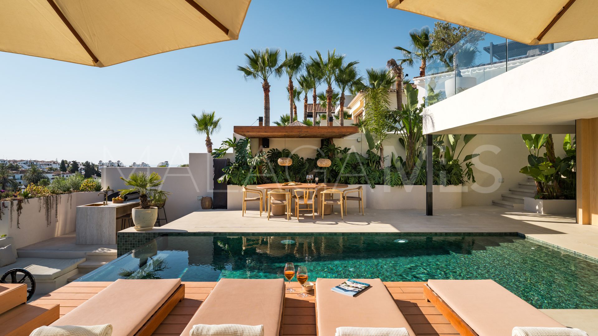 Nueva Andalucia, villa with 5 bedrooms for sale