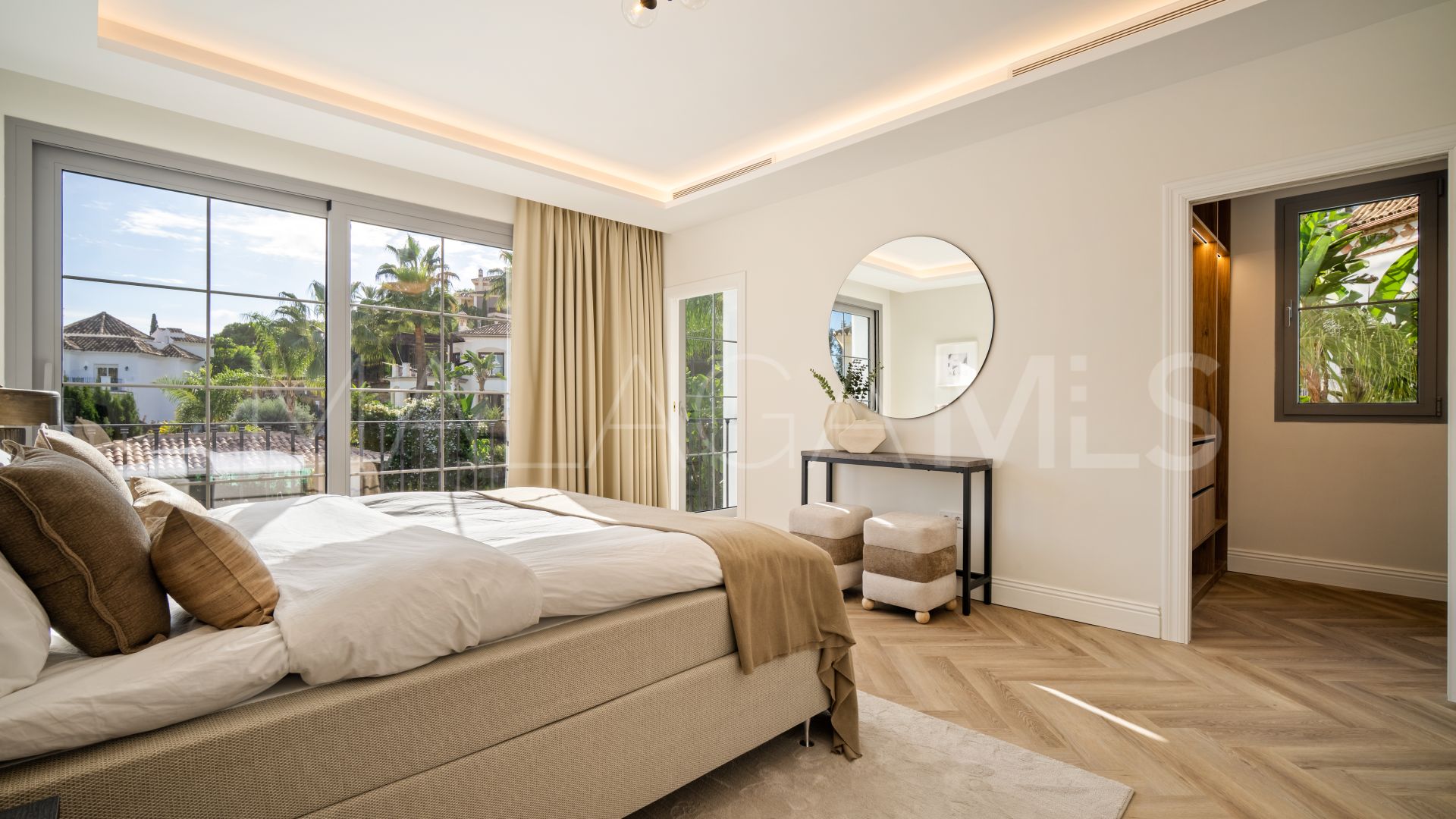 Villa for sale in Los Arqueros