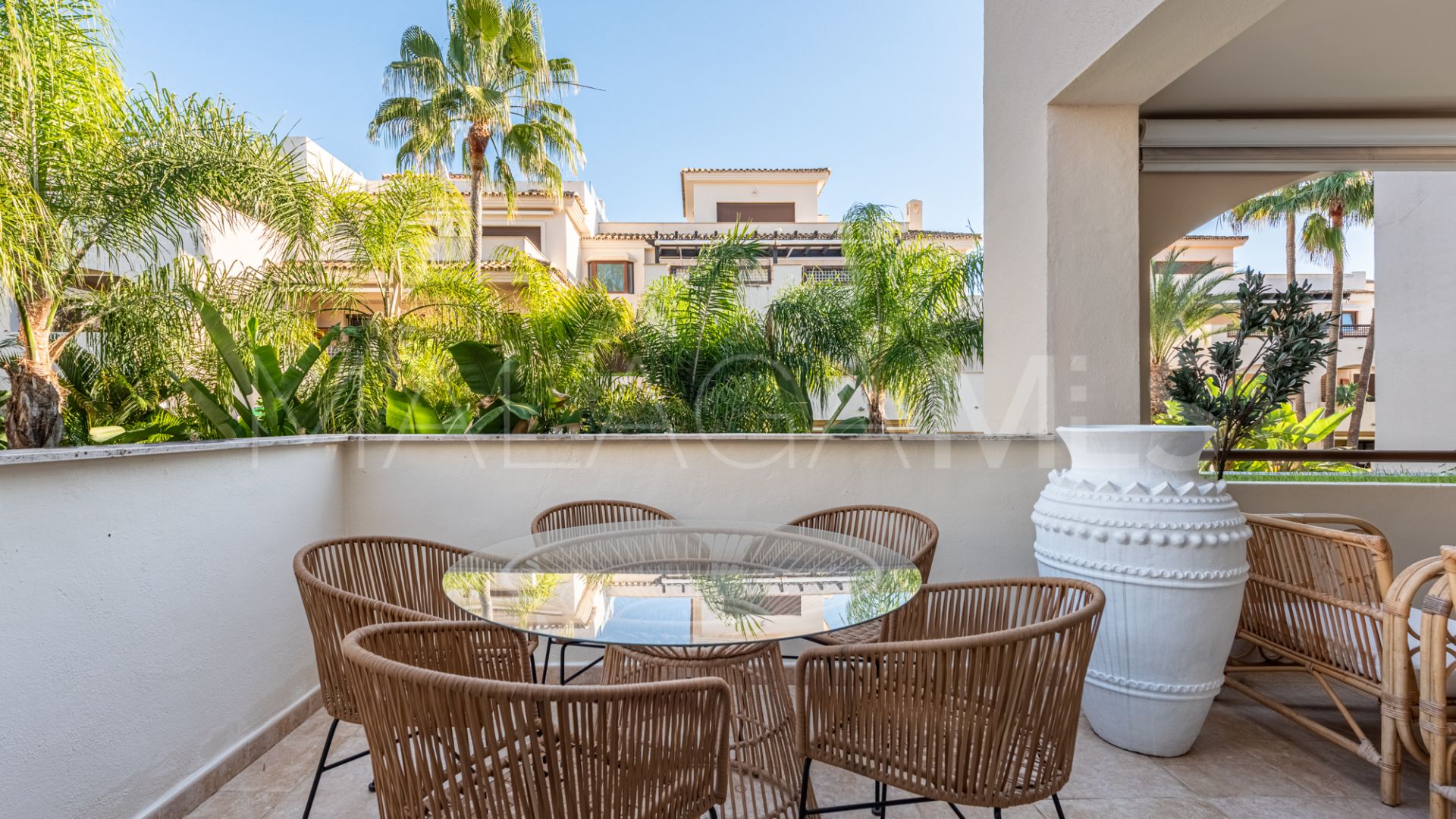 Se vende apartamento in Medina de Banús de 2 bedrooms