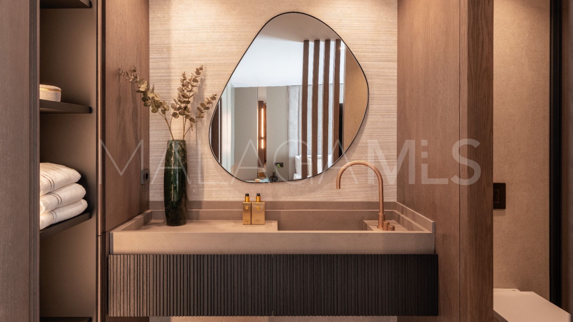 Buy Ático with 3 bedrooms in Kings Hills