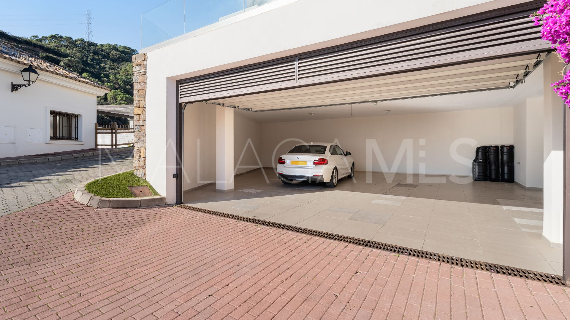 Villa for sale in Benahavis Hills Country Club