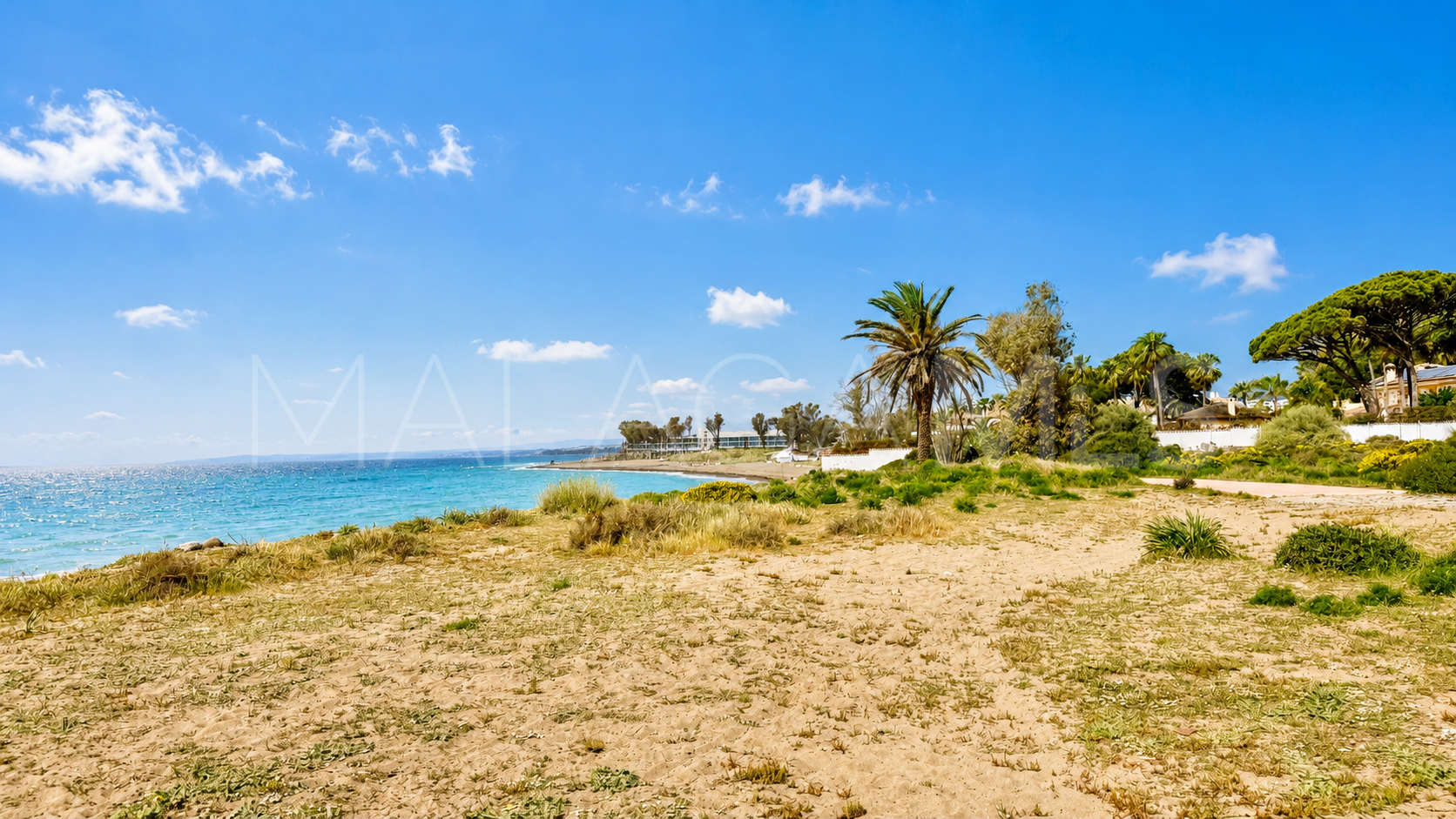 For sale 5 bedrooms villa in Estepona East