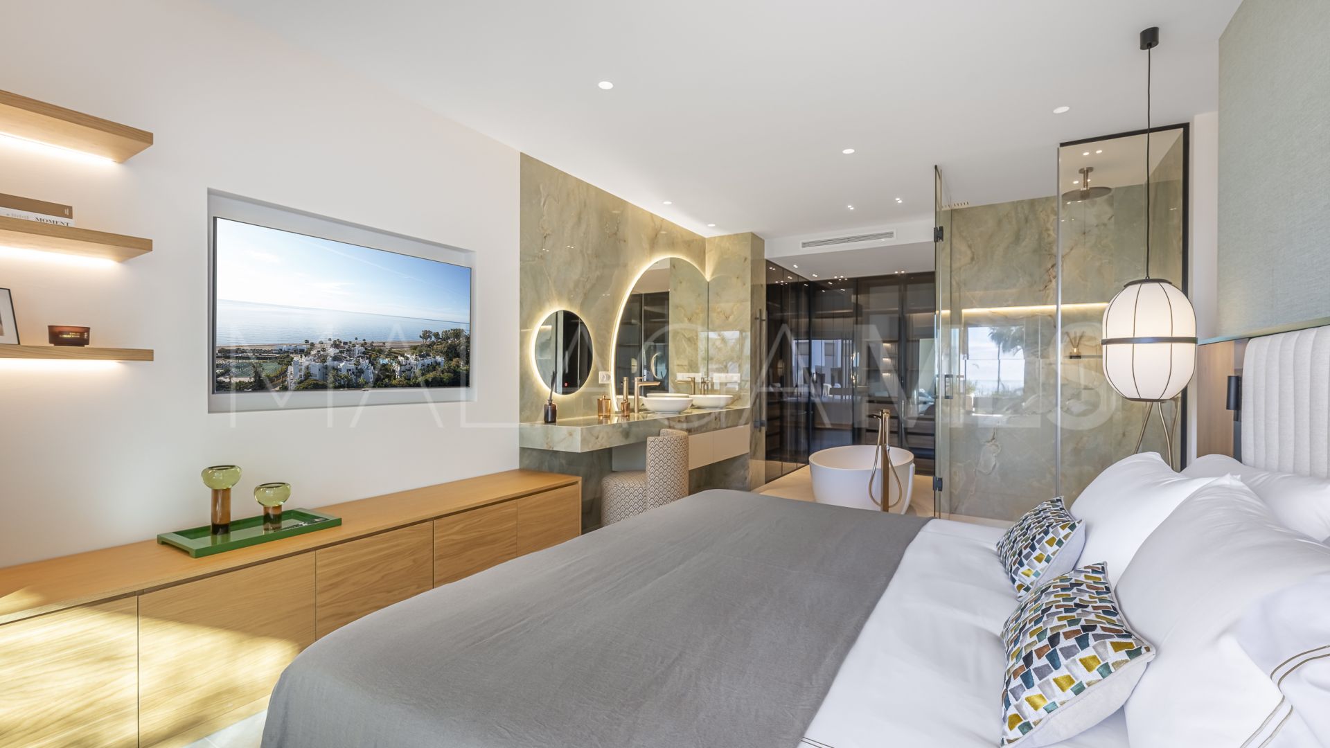 3 bedrooms apartment in Bahía del Velerín for sale