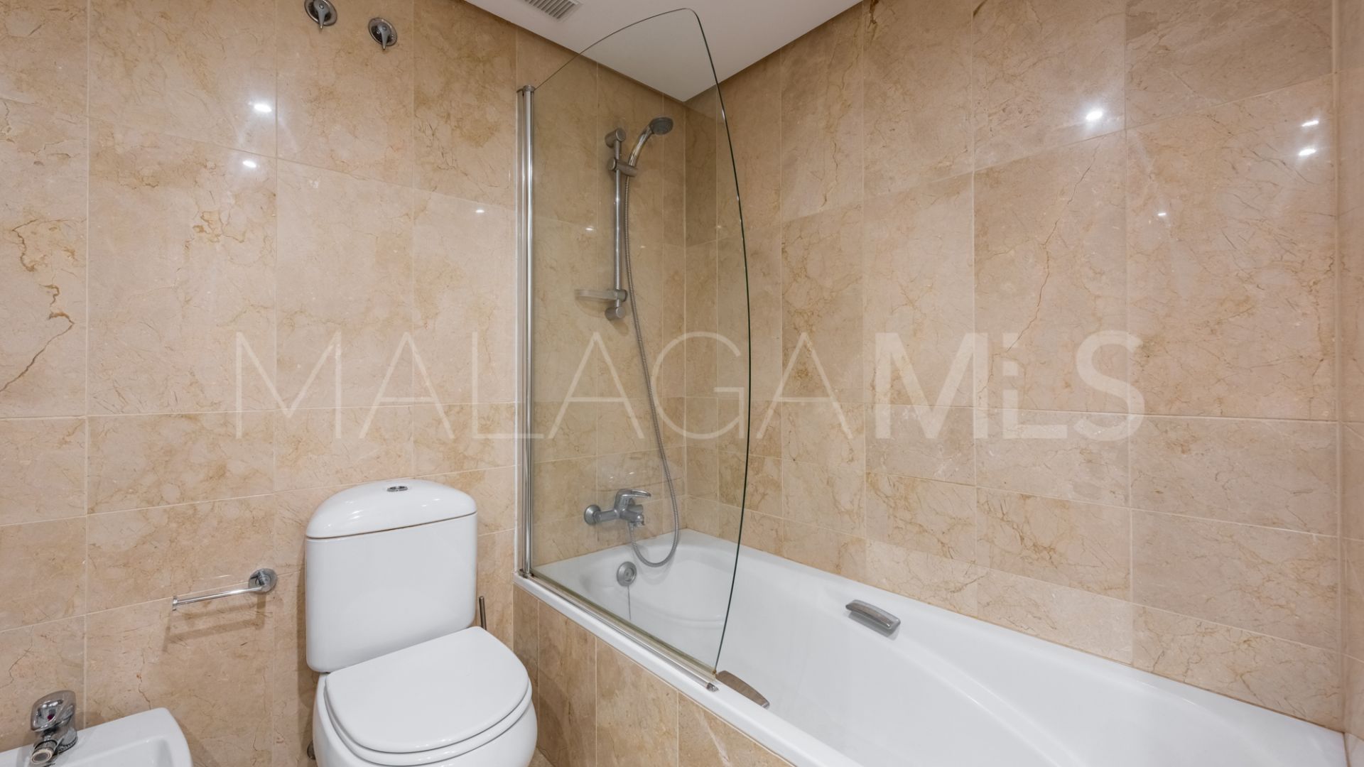For sale Coto Real II apartment