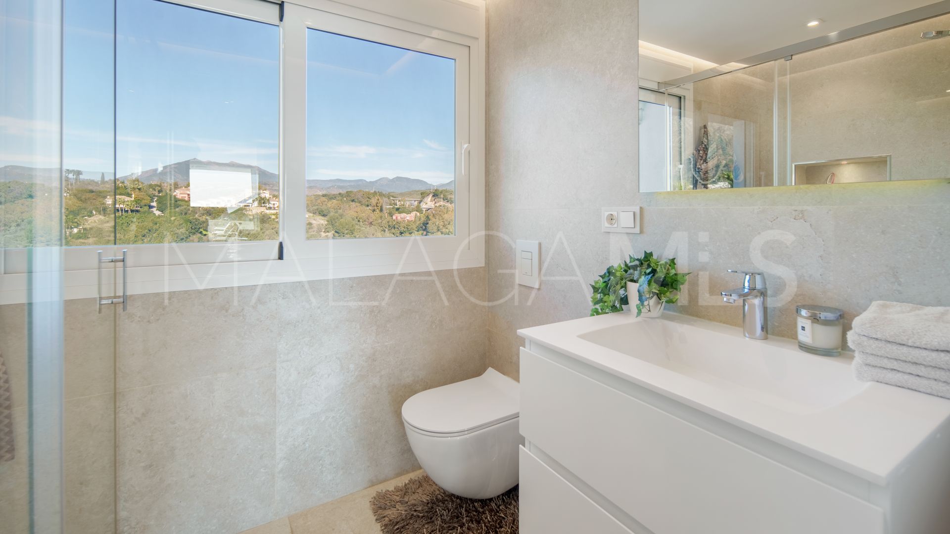 Duplex penthouse for sale in Monte Paraiso