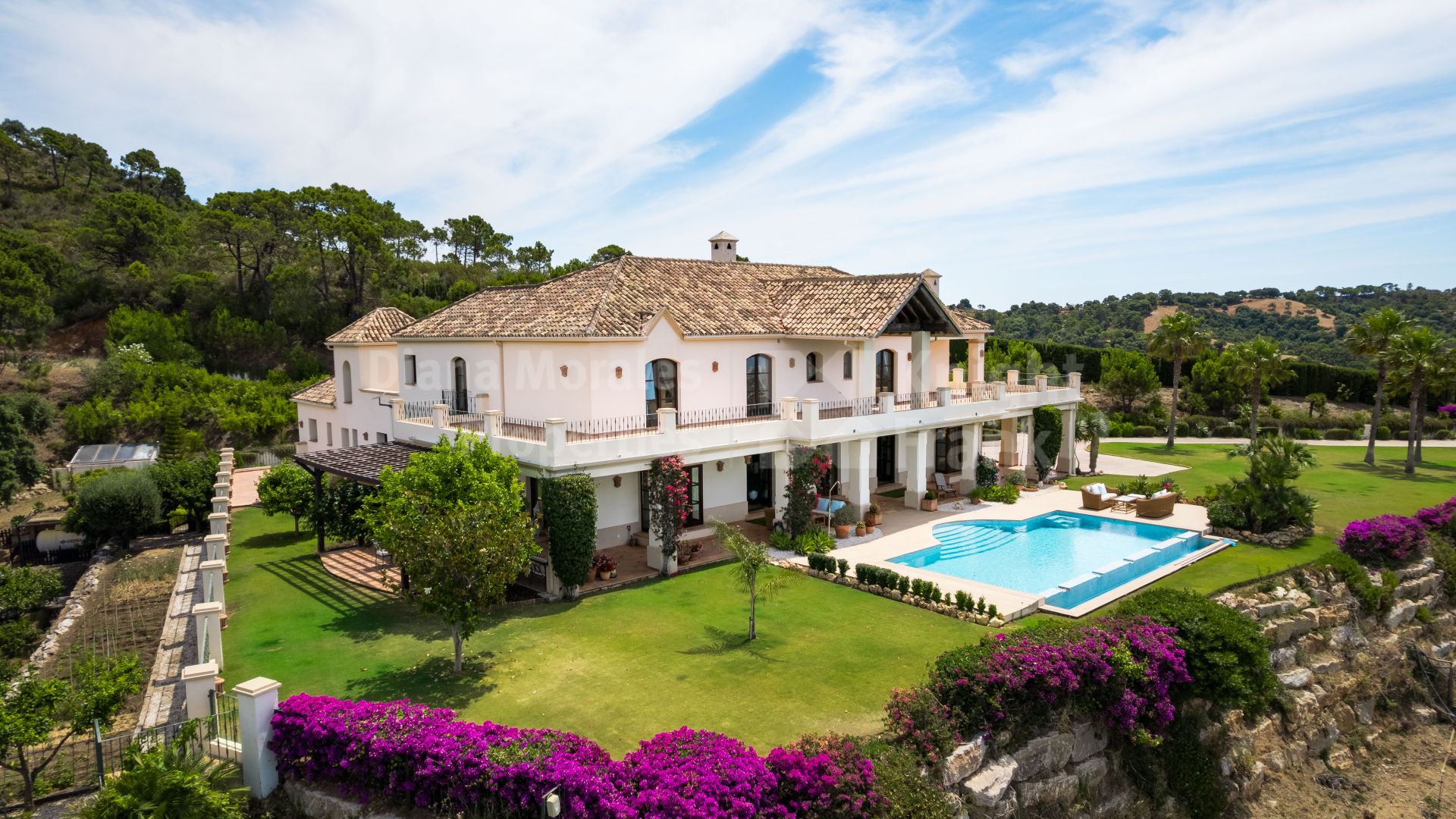 El Velerin, Villa Karolina, vue panoramique à Legar de Velerín
