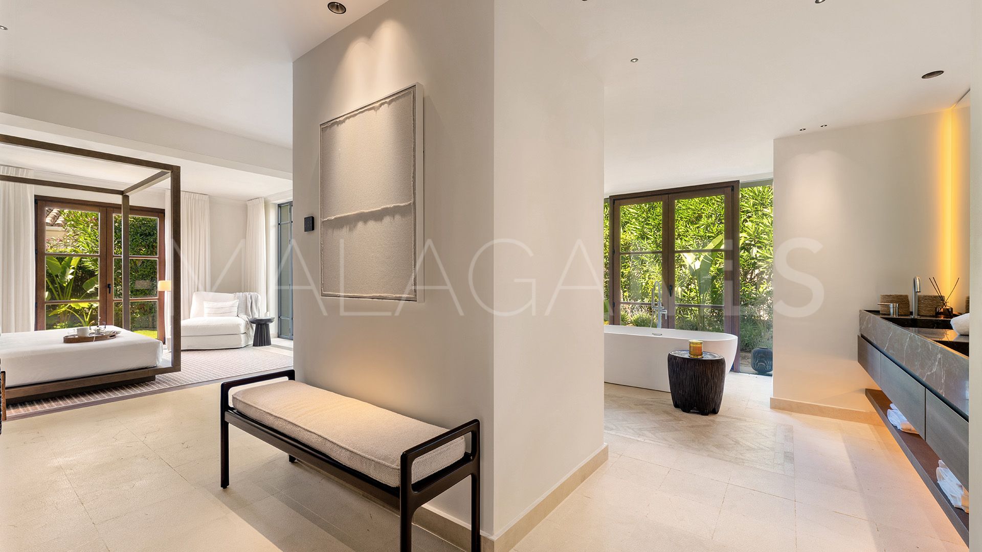 Villa for sale in Bellevue