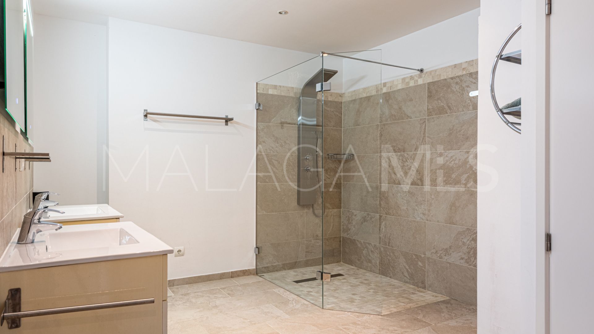Villa for sale in Hacienda las Chapas