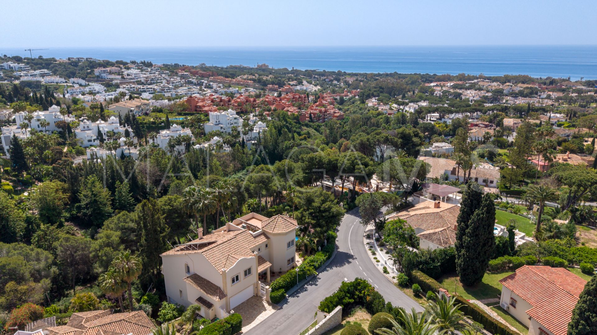 Villa for sale in Hacienda las Chapas