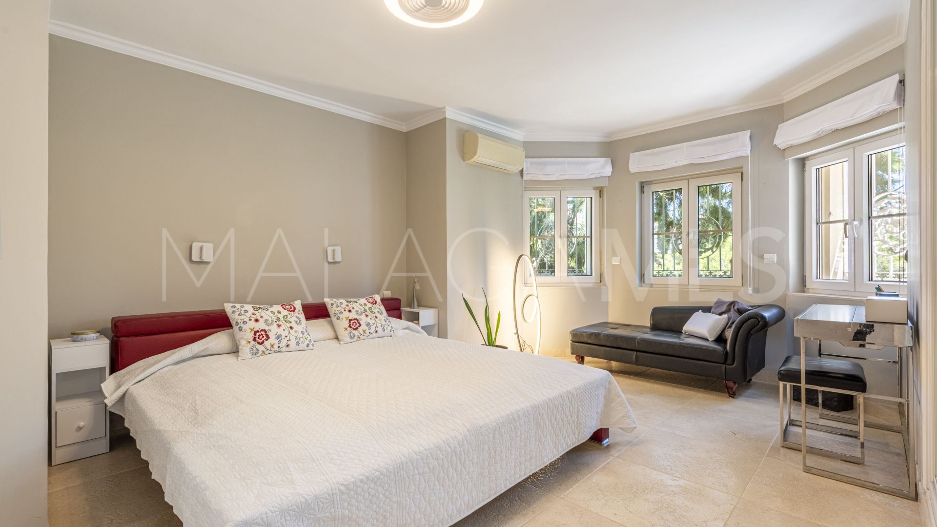 Villa for sale in Hacienda las Chapas