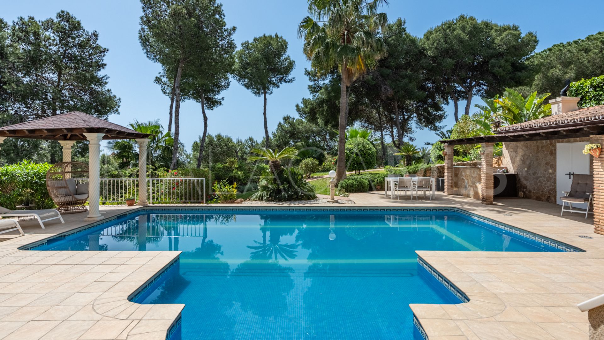 Villa for sale in Hacienda las Chapas