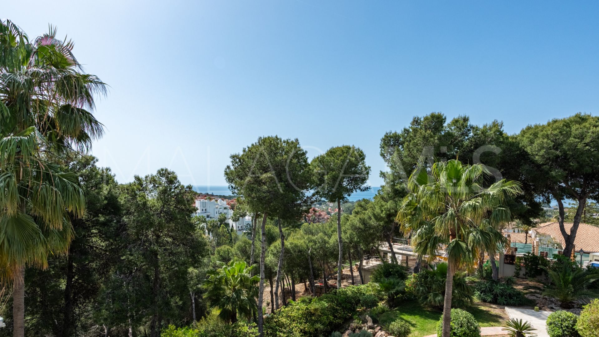 Villa for sale in Hacienda las Chapas